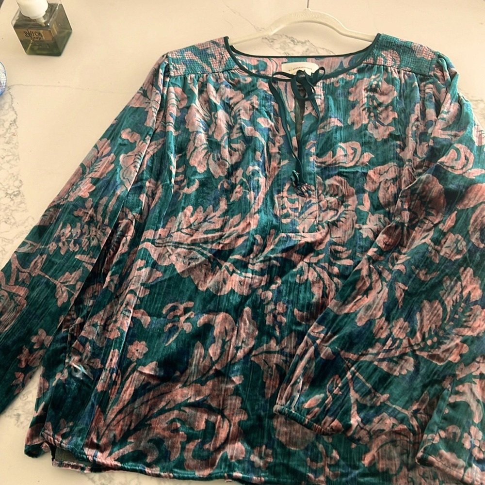 Anthropologie XL Crushed Velvet Tie-Front  Top in Shades of Teal and Pink